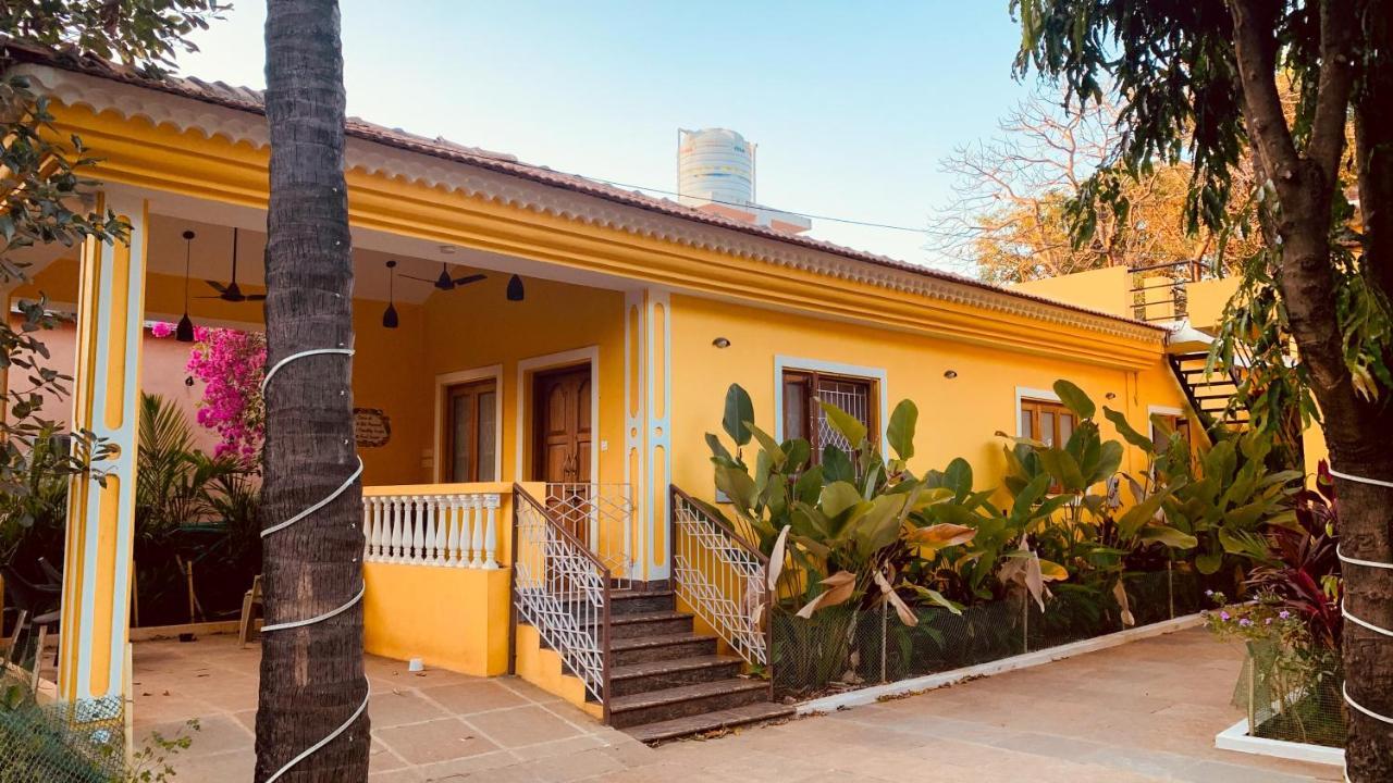 Portuguese Villa At Anjuna Beach By Goaround Homes Buitenkant foto