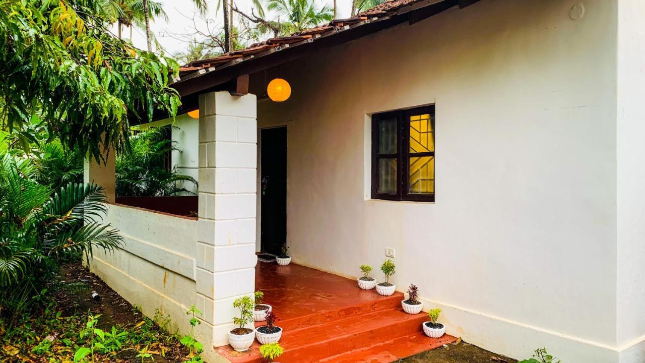 Portuguese Villa At Anjuna Beach By Goaround Homes Buitenkant foto